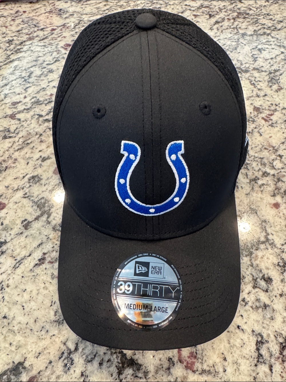 New Era Men’s Colts Fitted Hat